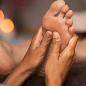 FOOT MASSAGE